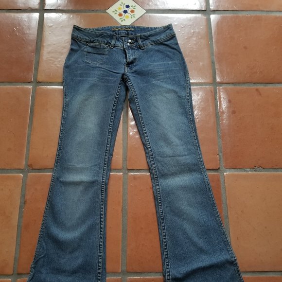 Y2K Campus Crew Medium/Light Wash No Back Pocket Flare Jean - Picture 12 of 12